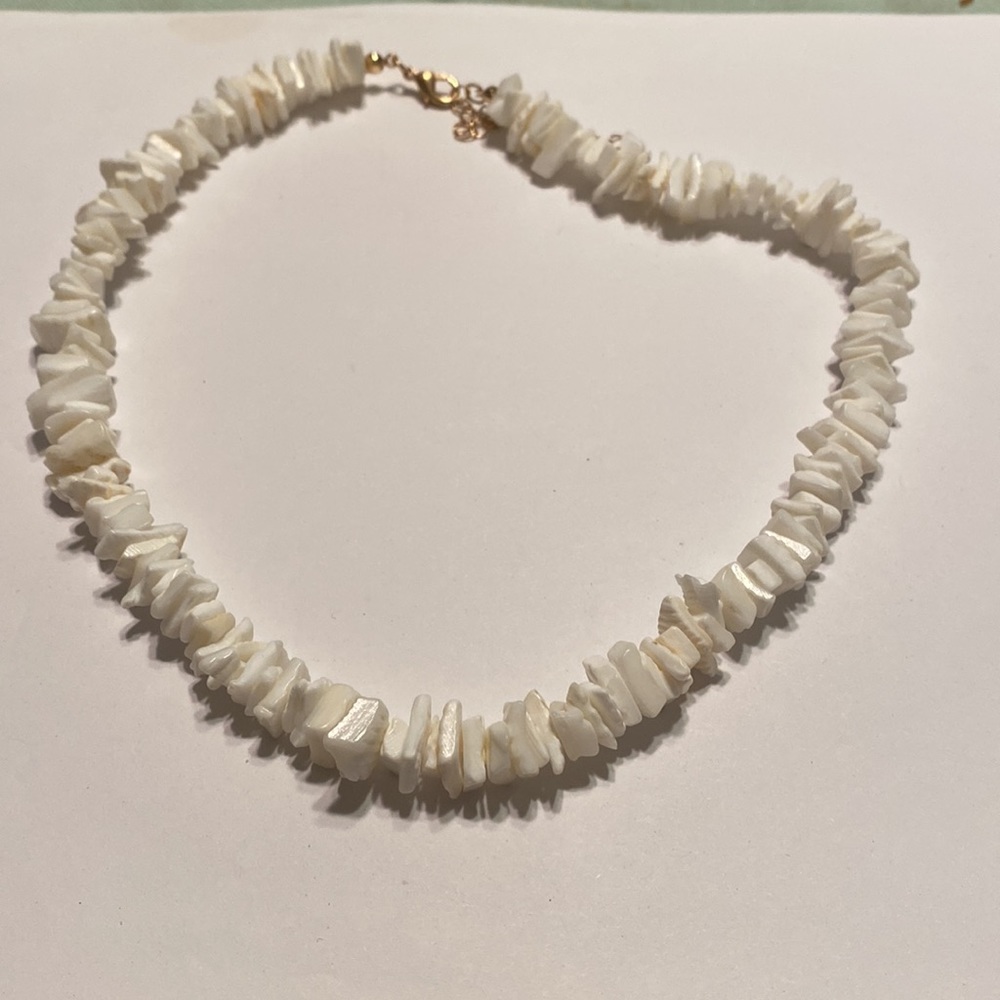 Shell Necklaces - Picture 4 of 6